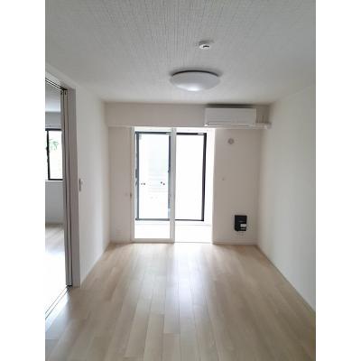 ジリータＤ 104【管理NO：1-025554702-01040】 ★家具家電は申し込み後に搬入します 2026年08月中旬入居可能の物件画像