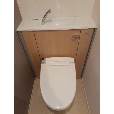 ラ・カーサ・フェリーチェ　Ａ 301【管理NO：1-026409101-03010】 ★家具家電は申し込み後に搬入します★の物件画像