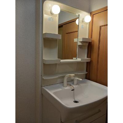 ハイツ　クレイン 203【管理NO：1-013732601-02030】 ★家具家電は申し込み後に搬入します★の物件画像