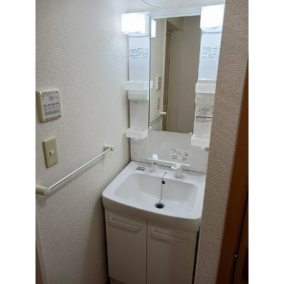ヴィラ・アヴニールＢ 101【管理NO：1-012444902-01010】 ★家具家電は申し込み後に搬入します★の物件画像