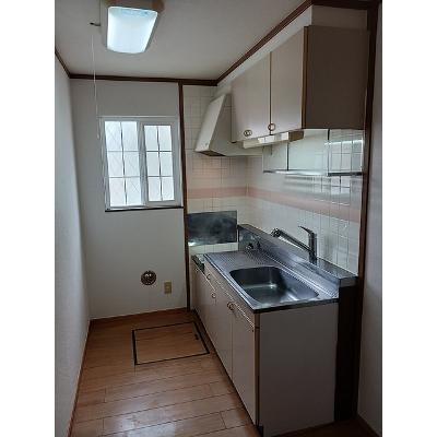 クレストヒルズＤ 102【管理NO：1-007129501-01020】 ★家具家電は申し込み後に搬入します★の物件画像
