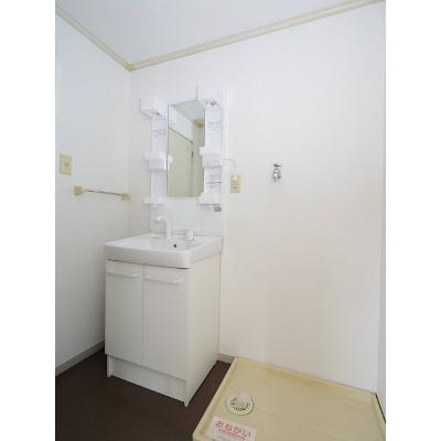ハイツ吉田 203【管理NO：1-009823101-02030】 ★家具家電は申し込み後に搬入します 2026年09月中旬入居可能の物件画像