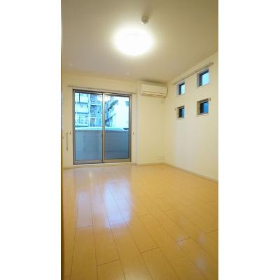 カーサ桜 102【管理NO：1-018863401-01020】 ★家具家電は申し込み後に搬入します 2026年07月下旬入居可能の物件画像