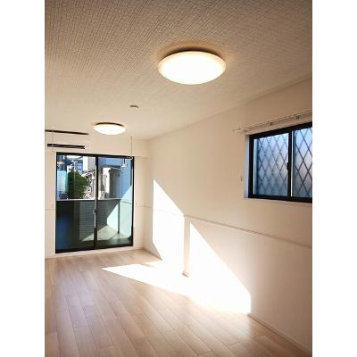 レガリア 101【管理NO：1-028299601-01010】 ★家具家電は申し込み後に搬入しますの物件画像