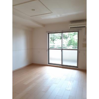 オリーブ　コート塚田 309【管理NO：1-016245801-03090】 2026年07月上旬入居可能の物件画像
