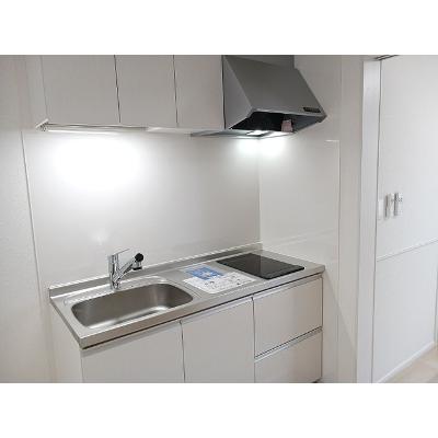 ＦＯＵＲ 101【管理NO：1-028581001-01010】 ★家具家電は申し込み後に搬入しますの物件画像
