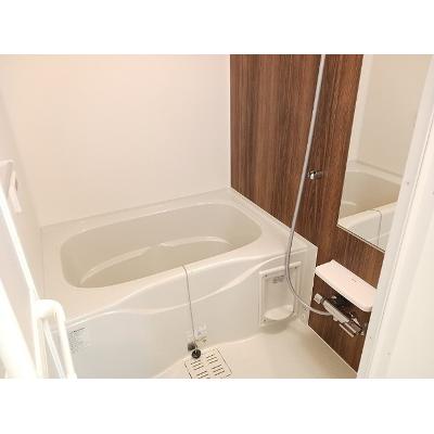 ＦＯＵＲ 101【管理NO：1-028581001-01010】 ★家具家電は申し込み後に搬入しますの物件画像