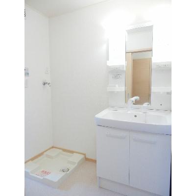 グランツファイン 203【管理NO：1-016076701-02030】 ★家具家電は申し込み後に搬入しますの物件画像