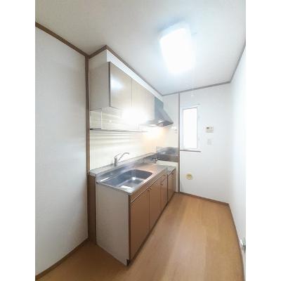 リーヴァ・プレッソＢ 102【管理NO：1-009722902-01020】 ★家具家電は申し込み後に搬入しますの物件画像