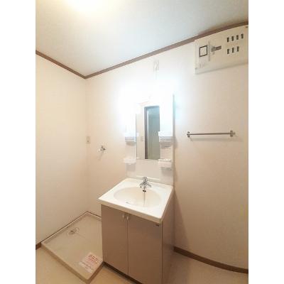 リーヴァ・プレッソＢ 102【管理NO：1-009722902-01020】 ★家具家電は申し込み後に搬入しますの物件画像