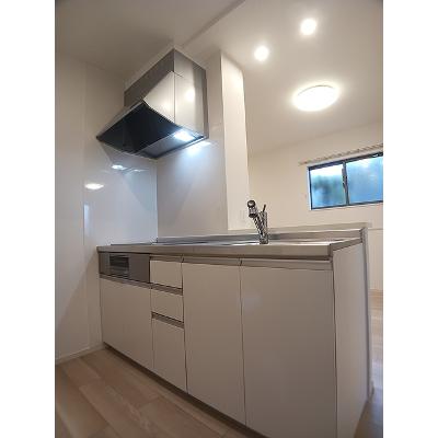 ヒカルサ新潟姥ケ山 201【管理NO：1-028664001-02010】 ★家具家電は申し込み後に搬入します★の物件画像