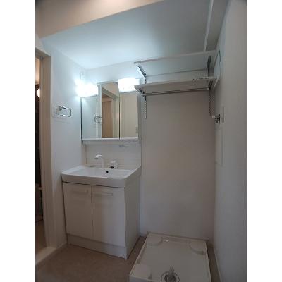 ヒカルサ新潟関屋 301【管理NO：1-028624901-03010】 ★家具家電は申し込み後に搬入します★の物件画像
