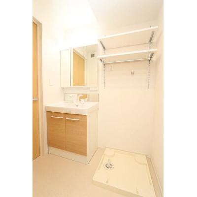 ジャスミン　Ｂ 203【管理NO：1-024276102-02030】 ★家具家電は申し込み後に搬入します★の物件画像