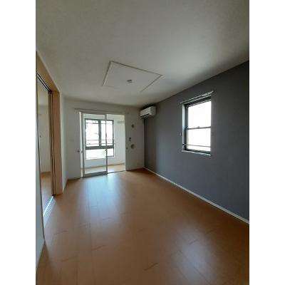 ホワイトパレス 205【管理NO：1-019093401-02050】 ★家具家電は申し込み後に搬入します★ ★2026年10月中旬入居可能★の物件画像