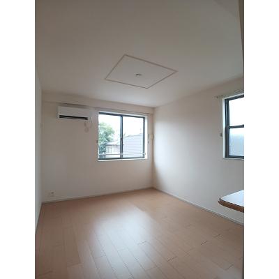 はまなす 201【管理NO：1-017960301-02010】 ★家具家電は申し込み後に搬入します 2026年07月下旬入居可能の物件画像