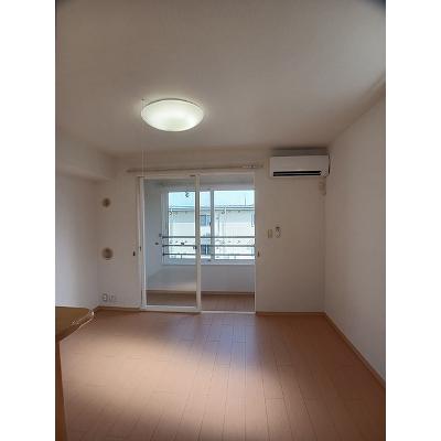 プルメリアⅣ 205【管理NO：1-016335104-02050】 ★家具家電は申し込み後に搬入しますの物件画像