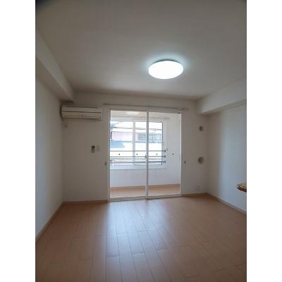 ウィステリアＡ 206【管理NO：1-016151201-02060】 ★家具家電は申し込み後に搬入しますの物件画像
