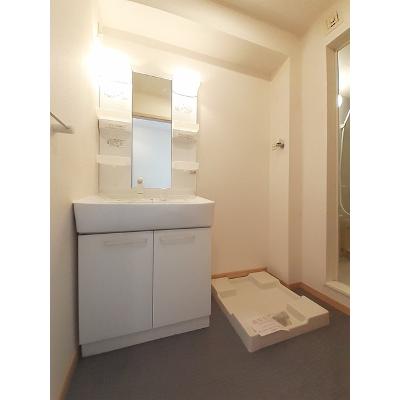 ウィステリアＡ 101【管理NO：1-016151201-01010】 ★家具家電は申し込み後に搬入します 2026年08月中旬入居可能の物件画像