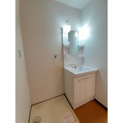 ブル－スカイ　２ 202【管理NO：1-005218801-02020】 ★家具家電は申し込み後に搬入しますの物件画像
