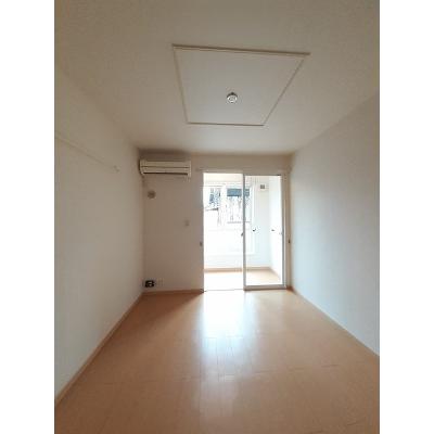 グランシャリオ 102【管理NO：1-016431401-01020】 ★家具家電は申し込み後に搬入します★の物件画像