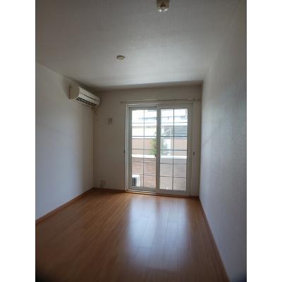 オアシスあいかわ２号館 102【管理NO：1-014664401-01020】 ★家具家電は申し込み後に搬入します★の物件画像