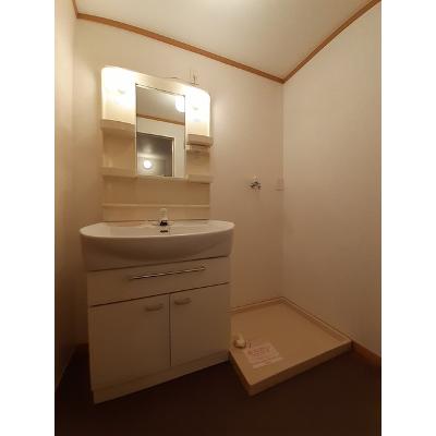 フィオレンテⅠ 203【管理NO：1-013307901-02030】 ★家具家電は申し込み後に搬入しますの物件画像
