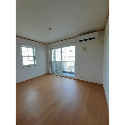 ノーブル 103【管理NO：1-012930601-01030】 ★家具家電は申し込み後に搬入しますの物件画像
