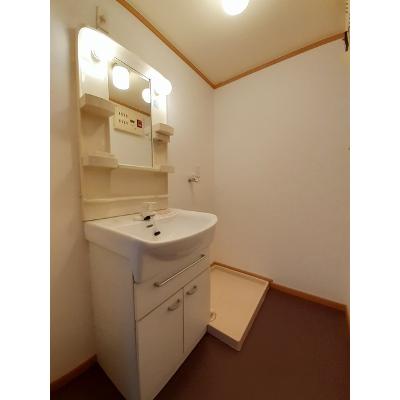 プロムナード 203【管理NO：1-012871701-02030】 ★家具家電は申し込み後に搬入しますの物件画像