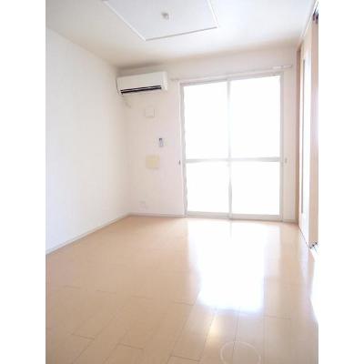 グレイス 201【管理NO：1-017874401-02010】 ★家具家電は申し込み後に搬入します 2026年08月上旬入居可能の物件画像