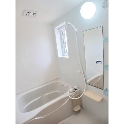 ライフ　Ａ 202【管理NO：1-014126001-02020】 ★家具家電は申し込み後に搬入しますの物件画像