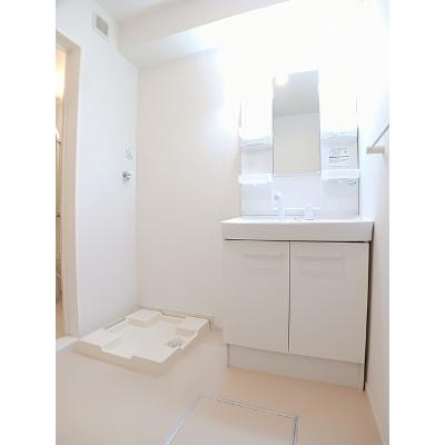 メゾン　ド　シャルール 201【管理NO：1-022034701-02010】 ★家具家電は申し込み後に搬入しますの物件画像