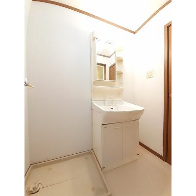 シルフィー 201【管理NO：1-011162801-02010】 ★家具家電は申し込み後に搬入しますの物件画像