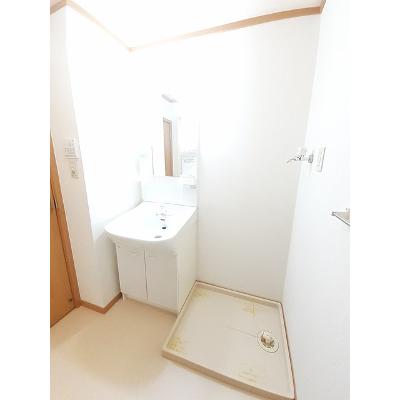 バレーパークⅡ 104【管理NO：1-012190701-01040】 ★家具家電は申し込み後に搬入します 2026年08月上旬入居可能の物件画像