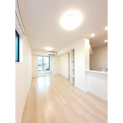 パインエコー 105【管理NO：1-026968101-01050】 ★家具家電は申し込み後に搬入します★の物件画像