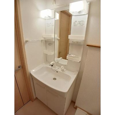 グランツ 102【管理NO：1-015526901-01020】 ★家具家電は申し込み後に搬入しますの物件画像