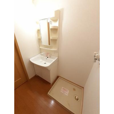 スノー　ヒーロー　Ａ 103【管理NO：1-011561201-01030】 ★家具家電は申し込み後に搬入します 2026年09月上旬入居可能の物件画像