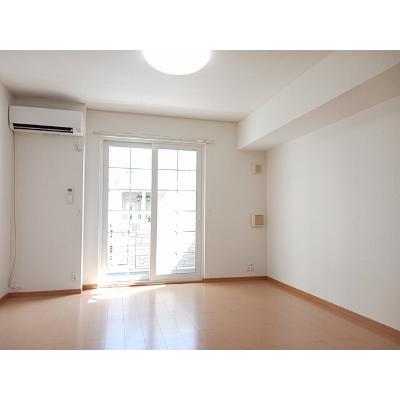 サンタクルス　Ａ 103【管理NO：1-014902501-01030】 ★家具家電は申し込み後に搬入しますの物件画像