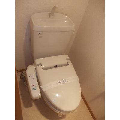 メゾン・ド・ポプラ 101【管理NO：1-013213201-01010】 ★家具家電は申し込み後に搬入します★の物件画像