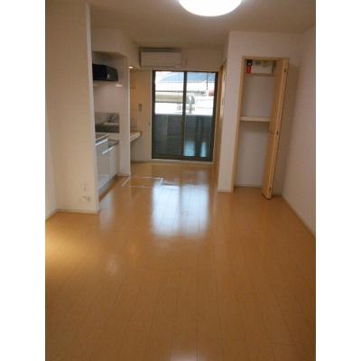ジェルメ　Ⅰ 101【管理NO：1-020015901-01010】 ★家具家電は申し込み後に搬入します★の物件画像