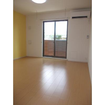 アプローズ　Ⅱ 101【管理NO：1-020002501-01010】 ★家具家電は申し込み後に搬入します★の物件画像