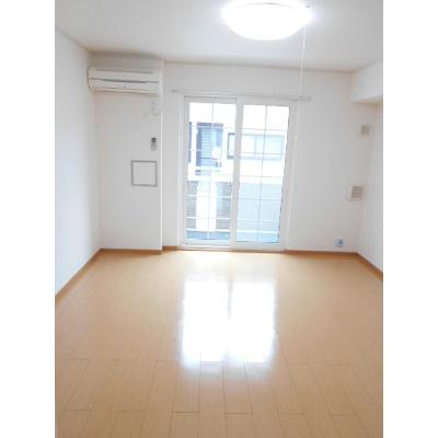 プリマクラッセ 105【管理NO：1-014757301-01050】 ★家具家電は申し込み後に搬入しますの物件画像