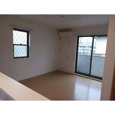 コッツウォルズ 105【管理NO：1-018828201-01050】 ★家具家電は申し込み後に搬入します 2026年07月中旬入居可能の物件画像