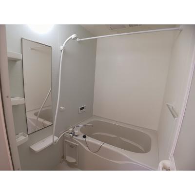 コッツウォルズ 105【管理NO：1-018828201-01050】 ★家具家電は申し込み後に搬入します 2026年07月中旬入居可能の物件画像