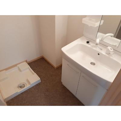 ノービレアビターレ　Ａ 101【管理NO：1-015607401-01010】 ★家具家電は申し込み後に搬入しますの物件画像