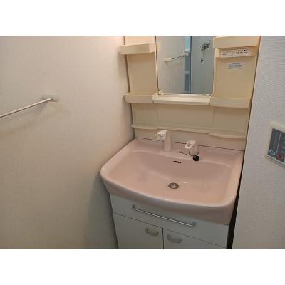 サンヒルズ　Ｂ 102【管理NO：1-011764602-01020】 ★家具家電は申し込み後に搬入しますの物件画像