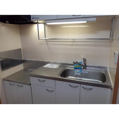 ニューリバーサイドフジ 104【管理NO：1-013671601-01040】 ★家具家電は申し込み後に搬入します 2026年08月下旬入居可能の物件画像