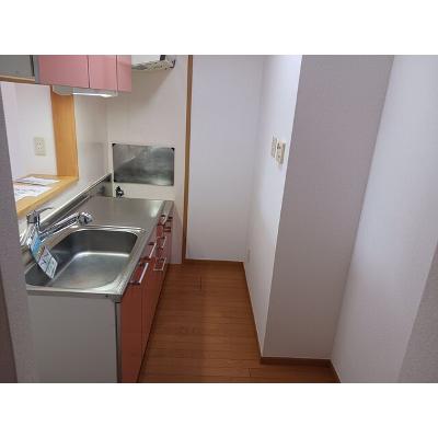 コスモパレス 201【管理NO：1-013049501-02010】 ★家具家電は申し込み後に搬入しますの物件画像
