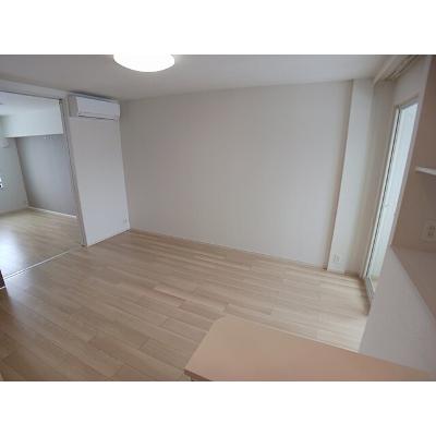 ラミューズ佐久平 204【管理NO：1-027919501-02040】 ★家具家電は申し込み後に搬入します★の物件画像