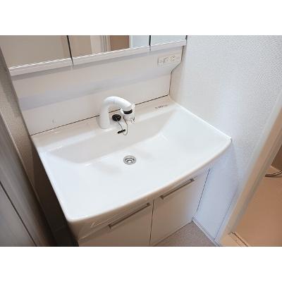 ラミューズ佐久平 204【管理NO：1-027919501-02040】 ★家具家電は申し込み後に搬入します★の物件画像
