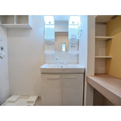 カーサ　シエロブルー 104【管理NO：1-023071501-01040】 ★家具家電は申し込み後に搬入します★の物件画像